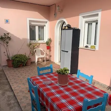 Semesterbostad Maria House Pilio Milina